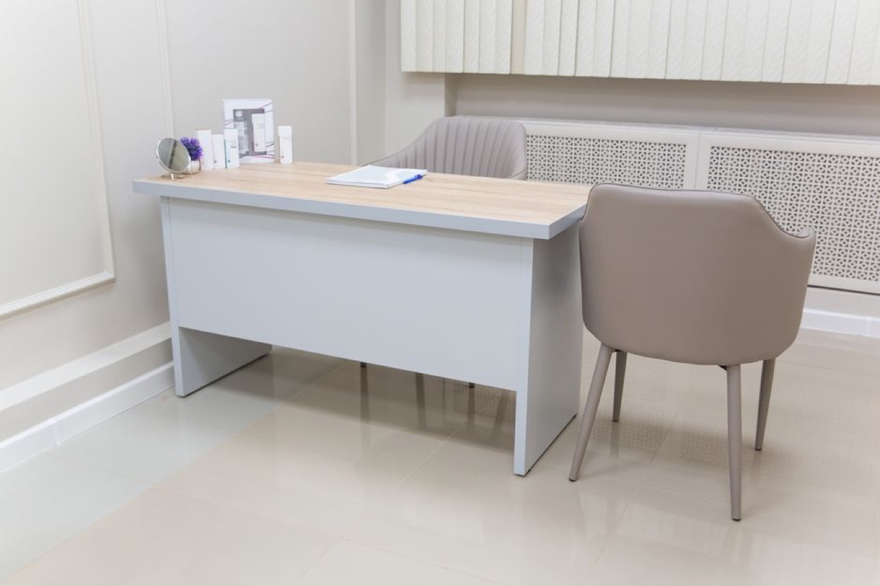The late-joiner penalty explained Private hospital reception
