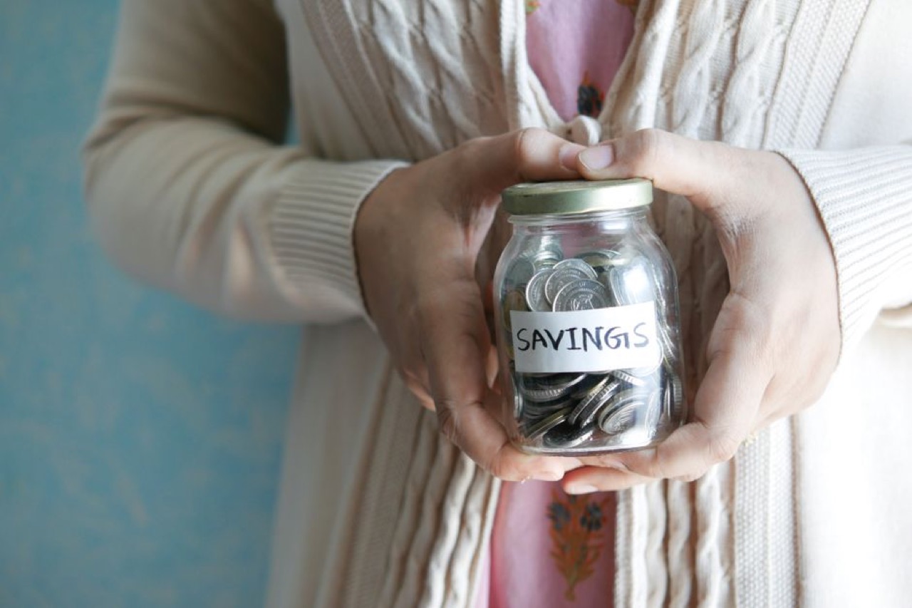 How to compare medical aid plans: a checklist Saving coins jar